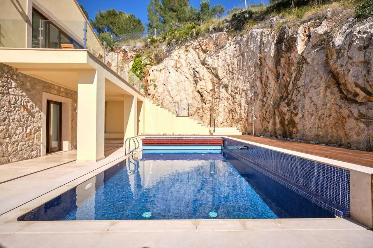Villa Diamond By Cap Vermell Estate كانياميل